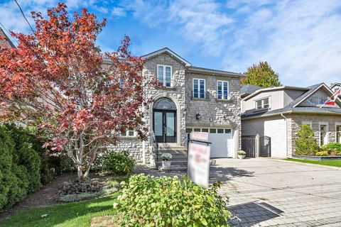 Photo 1 at 12 Highland Hill, Glen Park, Toronto
