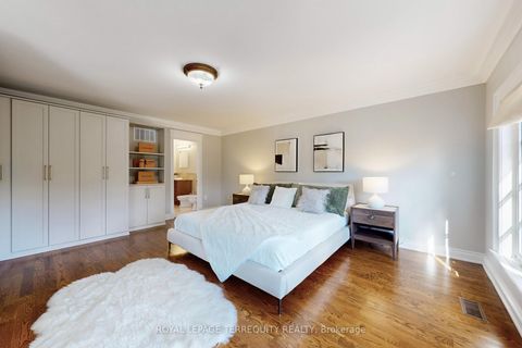 Photo 22 at 12 Highland Hill, Glen Park, Toronto