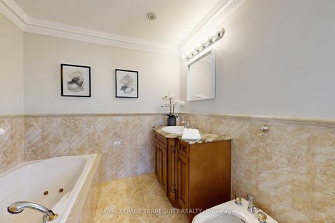 Photo 25 at 12 Highland Hill, Glen Park, Toronto