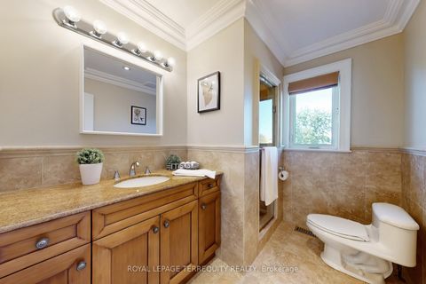 Photo 34 at 12 Highland Hill, Glen Park, Toronto