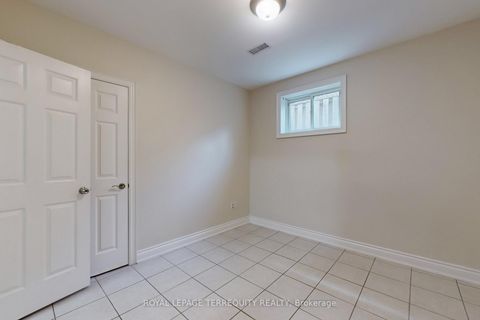 Photo 44 at 12 Highland Hill, Glen Park, Toronto