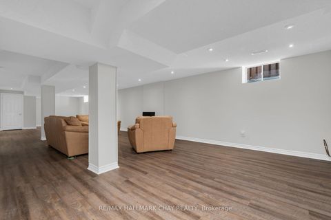 Photo 32 at 3 Meyer Avenue, East Bayfield, Barrie