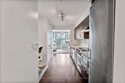 Photo 1 at 718 - 320 Richmond Street E, Moss Park, Toronto