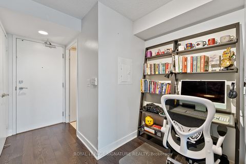 Photo 6 at 718 - 320 Richmond Street E, Moss Park, Toronto