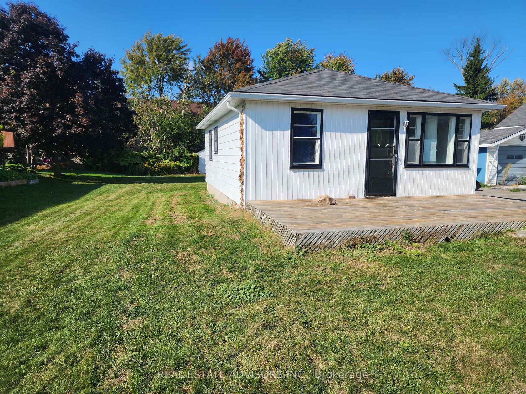 328 Little Avenue, Painswick North, Barrie photo number 2