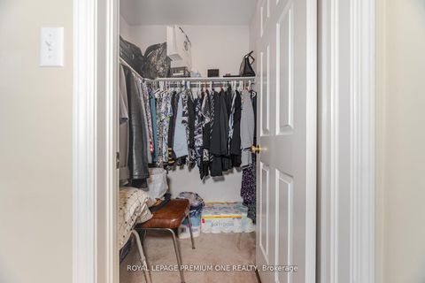 Photo 28 at 21 Ocean Avenue, Vellore Village, Vaughan