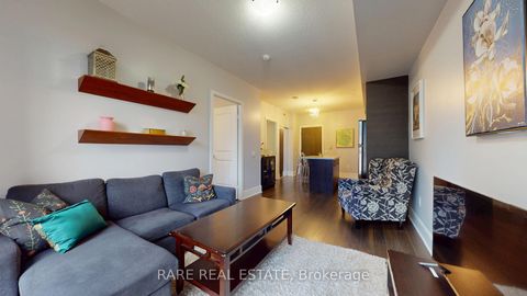Photo 5 at 925 - 560 Front Street W, Waterfront Communities C1, Toronto