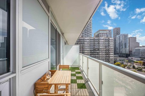 Photo 15 at 1312 - 101 Erskine Avenue, Mount Pleasant West, Toronto