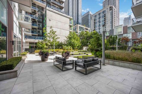 Photo 22 at 1312 - 101 Erskine Avenue, Mount Pleasant West, Toronto