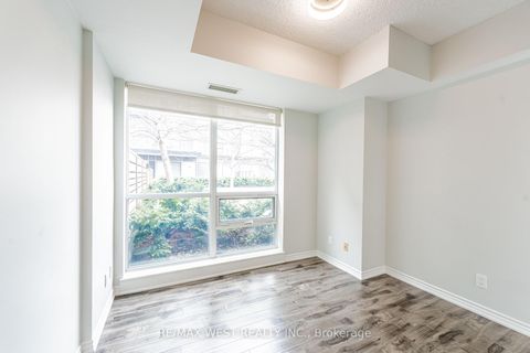 Photo 17 at 625 - 15 James Finlay Way, CFB, Toronto