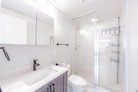 Photo 19 at 625 - 15 James Finlay Way, CFB, Toronto