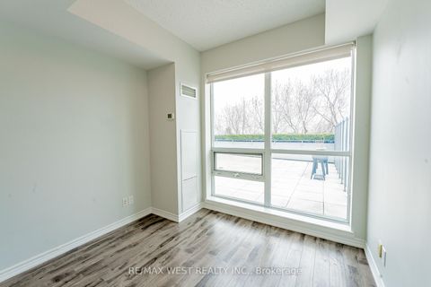 Photo 22 at 625 - 15 James Finlay Way, CFB, Toronto