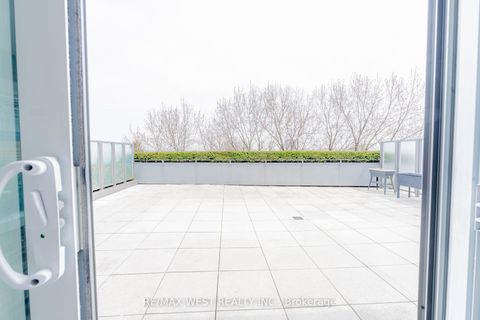 Photo 25 at 625 - 15 James Finlay Way, CFB, Toronto