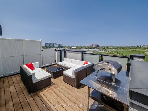 Photo 23 at 243 Downsview Park Boulevard S, CFB, Toronto