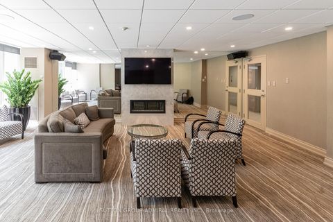 Photo 31 at 311 - 7250 Yonge Street, Yorkhill, Vaughan
