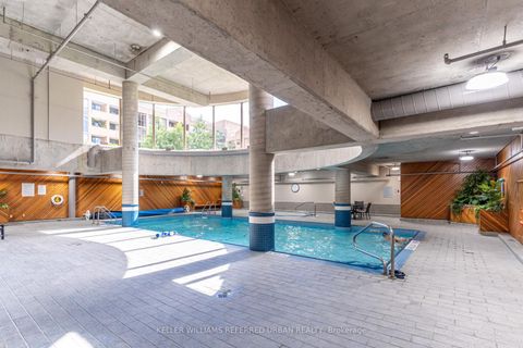Photo 14 at 332 - 60 Homewood Avenue, South St. James Town, Toronto