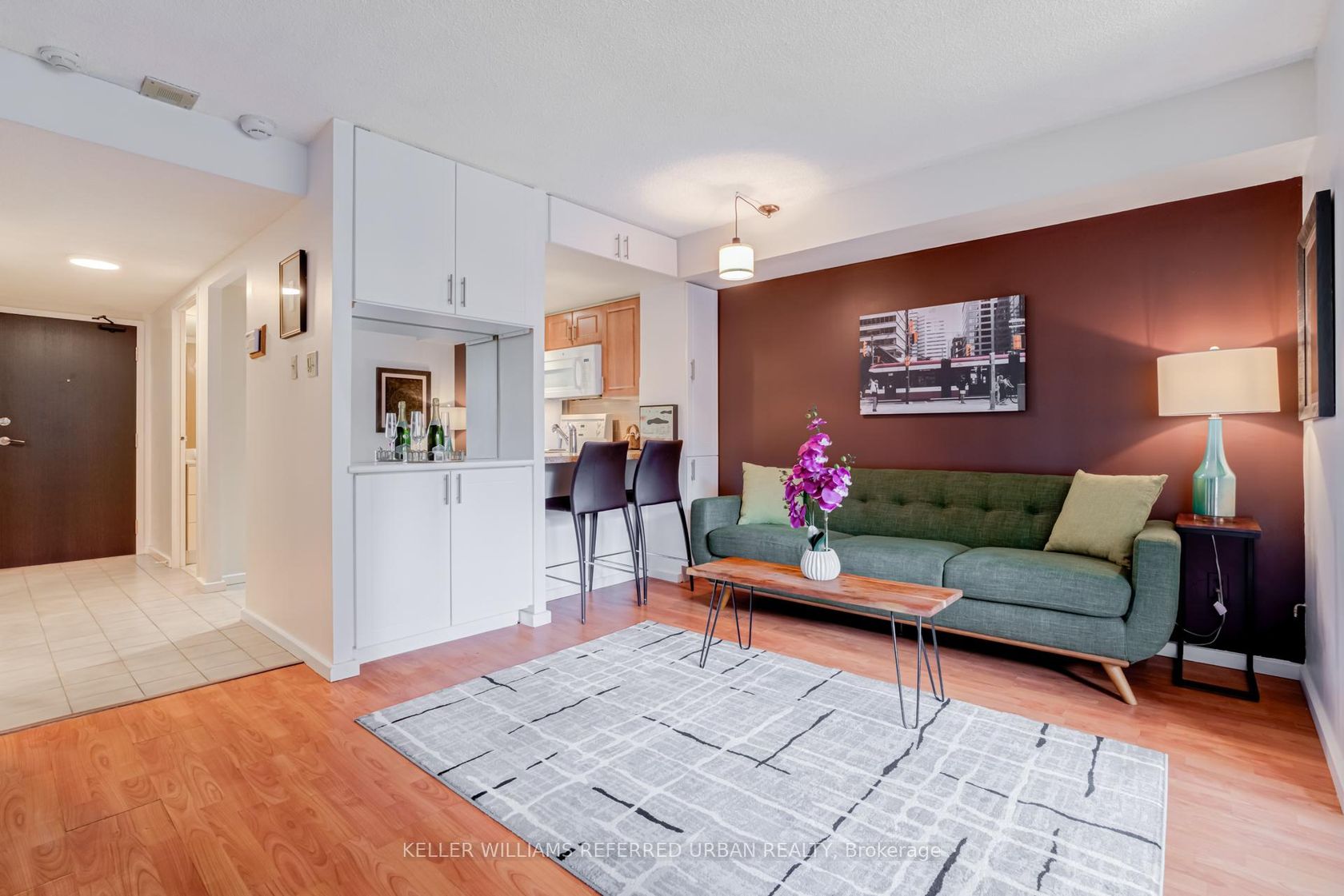 332 - 60 Homewood Avenue, South St. James Town, Toronto 