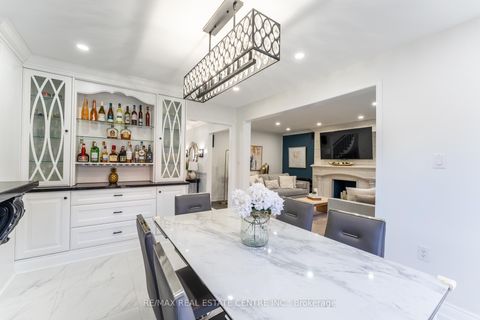 Photo 17 at 499 Aberdeen Avenue N, East Woodbridge, Vaughan