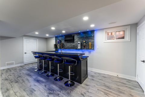 Photo 39 at 499 Aberdeen Avenue N, East Woodbridge, Vaughan