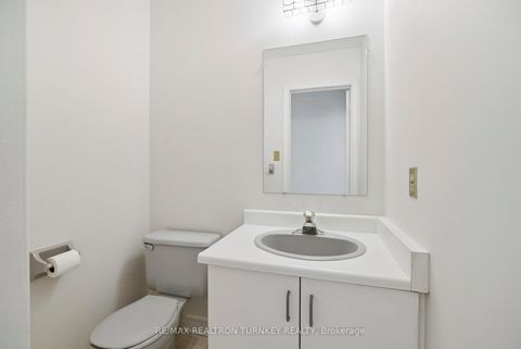 Photo 14 at 154 Meadowbank Road, Leslie Valley, Newmarket