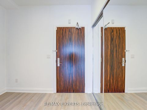 Photo 5 at 231 - 8763 Bayview Avenue W, Doncrest, Richmond Hill