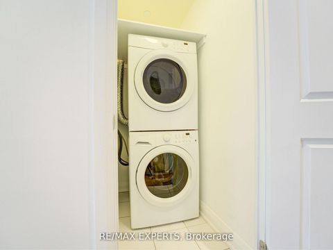 Photo 21 at 231 - 8763 Bayview Avenue W, Doncrest, Richmond Hill