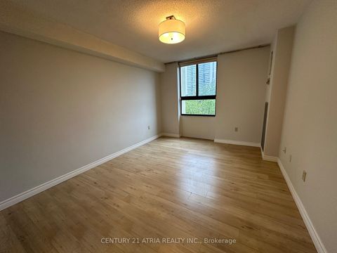 Photo 11 at 814 - 350 Seneca Hill Drive, Don Valley Village, Toronto