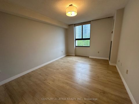 Photo 12 at 814 - 350 Seneca Hill Drive, Don Valley Village, Toronto