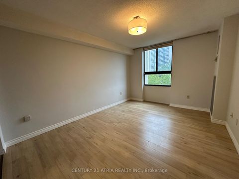 Photo 16 at 814 - 350 Seneca Hill Drive, Don Valley Village, Toronto