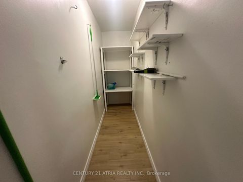 Photo 31 at 814 - 350 Seneca Hill Drive, Don Valley Village, Toronto