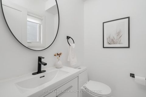 Photo 19 at 3 Thyra Avenue, East York, Toronto