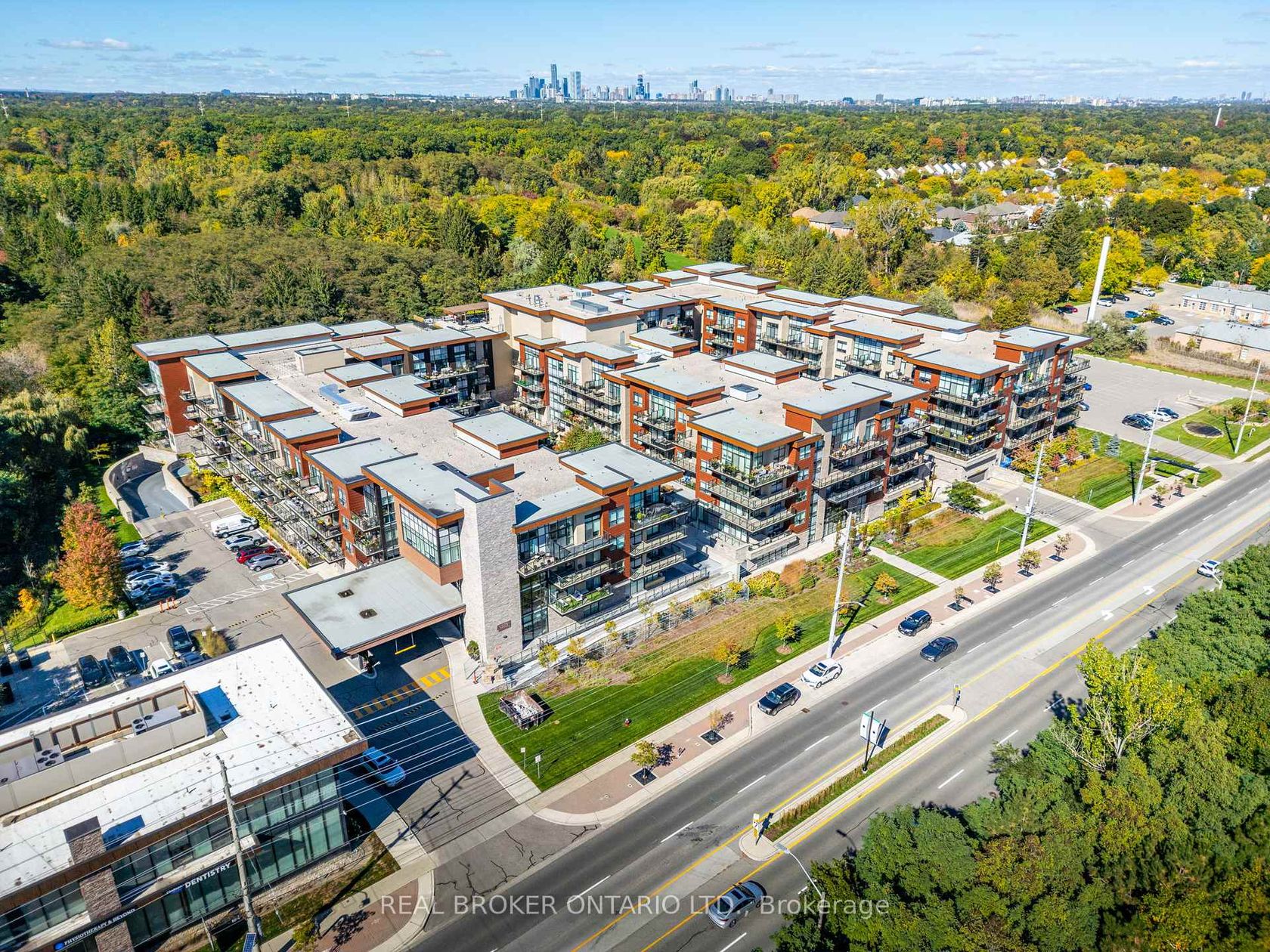 236 - 1575 Lakeshore Road W, Clarkson, Mississauga 