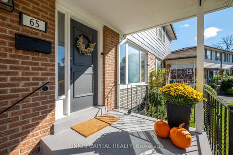 Photo 2 at 65 Edilou Drive, Alderwood, Toronto