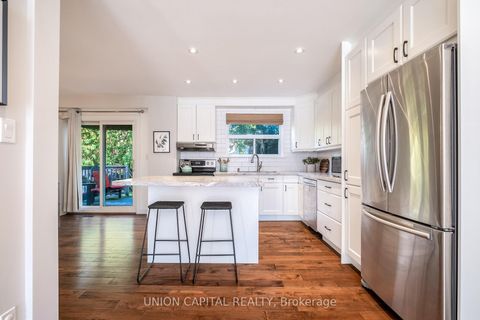Photo 10 at 65 Edilou Drive, Alderwood, Toronto