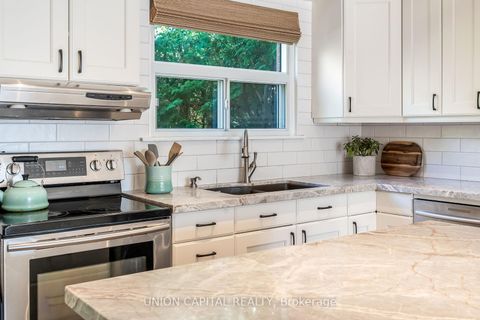 Photo 12 at 65 Edilou Drive, Alderwood, Toronto