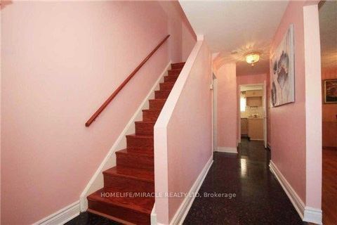 Photo 2 at 42 Nahanni Terrace, Malvern, Toronto