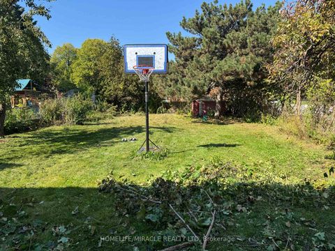 Photo 31 at 42 Nahanni Terrace, Malvern, Toronto