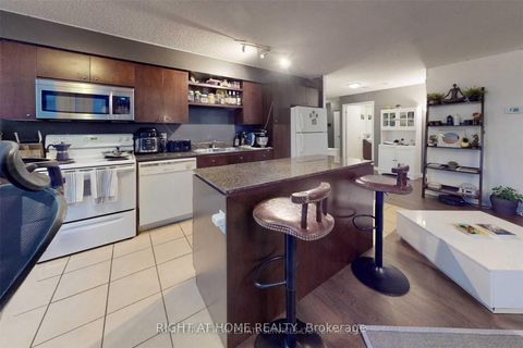 Photo 5 at 1810 - 361 Front Street W, Waterfront Communities C1, Toronto