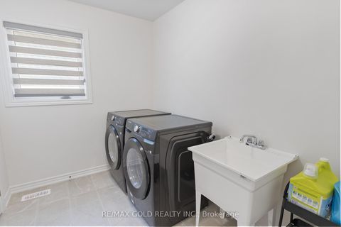 Photo 16 at 91 Phoenix Boulevard, Painswick South, Barrie Photo 16 at 91 Phoenix Boulevard, Painswick South, Barrie