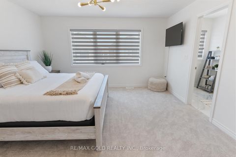 Photo 17 at 91 Phoenix Boulevard, Painswick South, Barrie Photo 17 at 91 Phoenix Boulevard, Painswick South, Barrie
