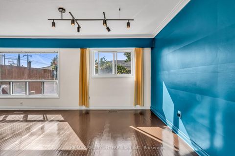 Photo 12 at 79 Watney Crescent, Jane Heights, Toronto