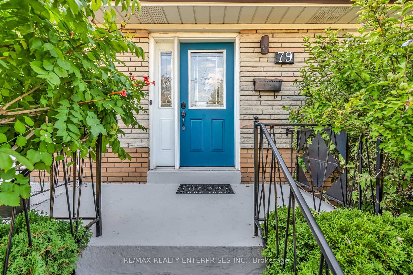 79 Watney Crescent, Jane Heights, Toronto 