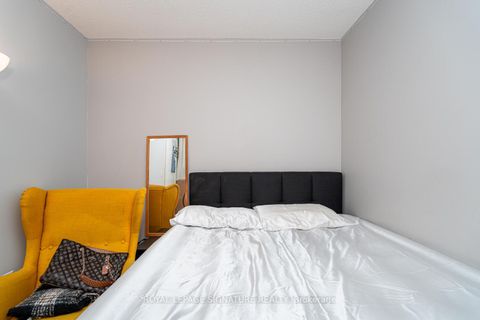 Photo 24 at 610 - 151 Dan Leckie Way, Waterfront Communities C1, Toronto