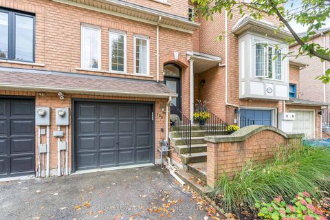 Photo 2 at 139 Harbourview Crescent, Mimico, Toronto