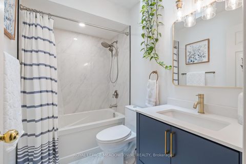 Photo 28 at 139 Harbourview Crescent, Mimico, Toronto