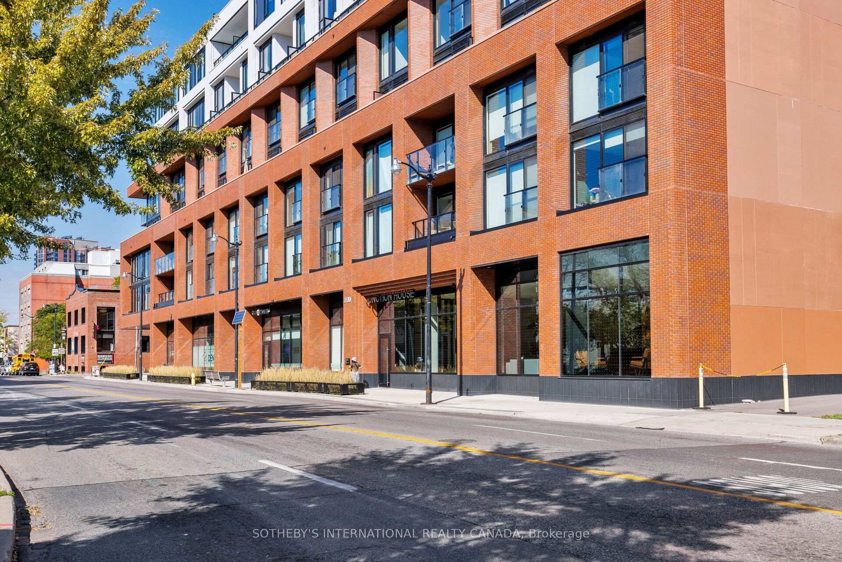 903 - 2720 Dundas Street W, Junction Area, Toronto 