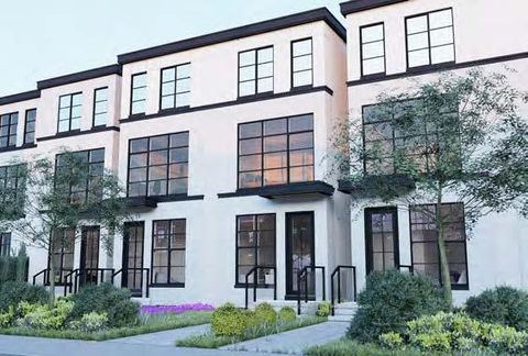 Photo 2 at 362 Jane Street, Lambton Baby Point, Toronto
