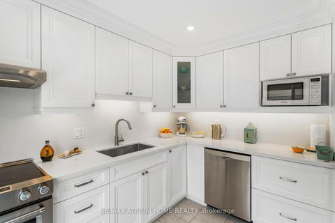 Photo 21 at 9 Constellation Crescent, Observatory, Richmond Hill