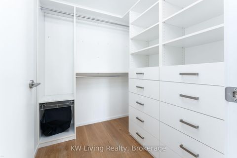 Photo 10 at 2103 - 8 Charlotte Street, Waterfront Communities C1, Toronto