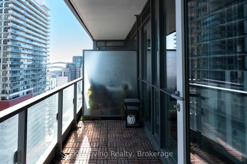 Photo 15 at 2103 - 8 Charlotte Street, Waterfront Communities C1, Toronto